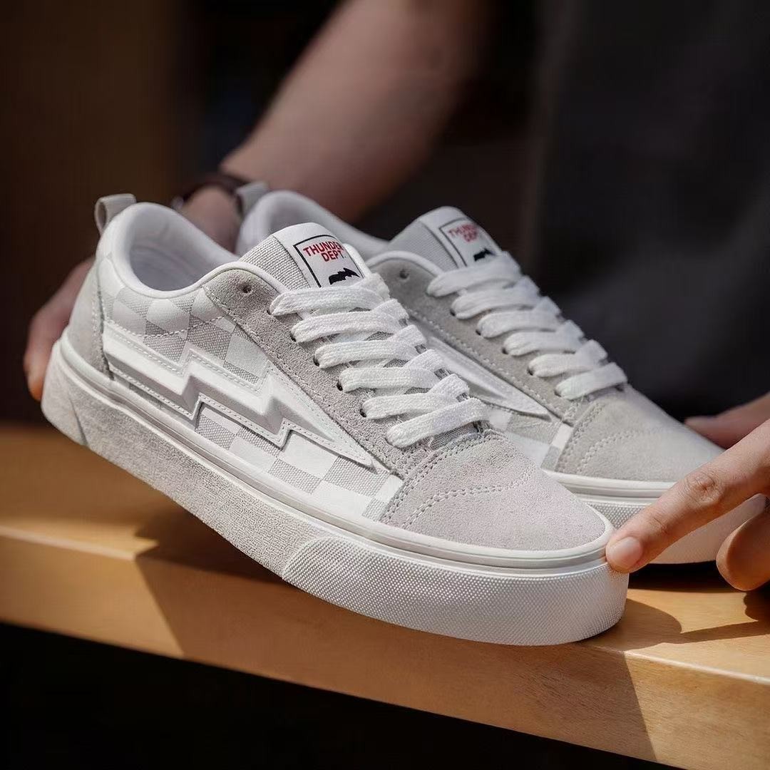 Men'S Fashion Footwear - รองเท้าผ้าใบแฟชั่นตาข่ายใส่สบาย รุ่นใหม่ประจำฤดูใบไม้ร่วงปี 2026 สำหรับผู้ชาย รองเท้าผ้าใบกีฬา พื้นรองเท้าแบบแบน